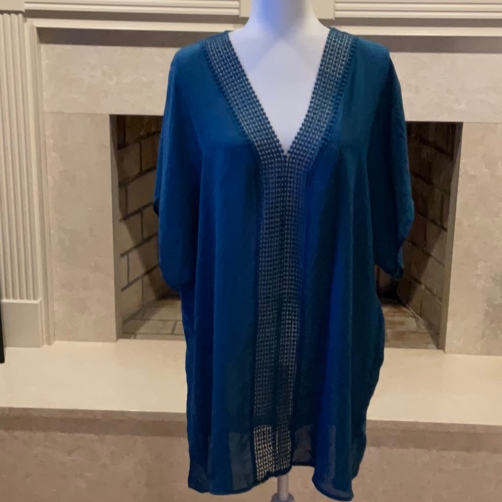 Time and Tru Teal Beach Coverup with Embellished Placket. New, Never Worn.
